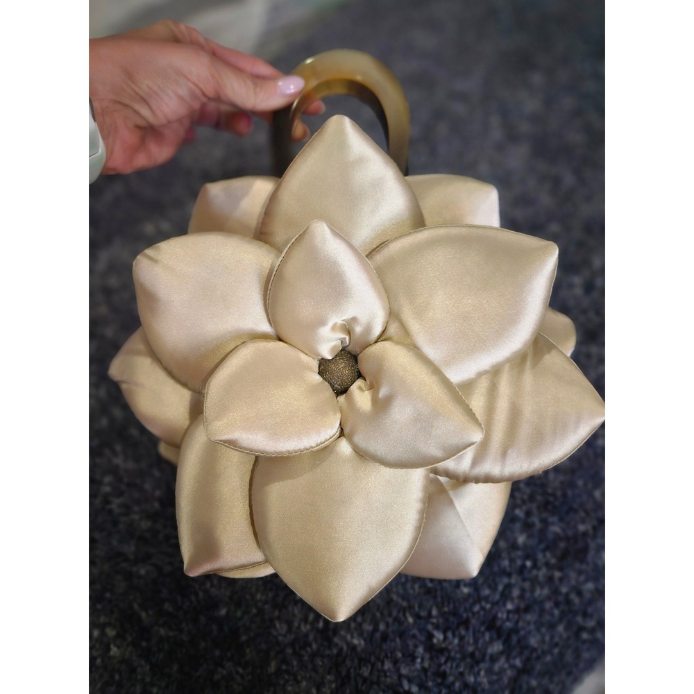 Mad By Design Silk Lotus Flower Tote Bag Natural Horn Handle Champagne Gold 3D